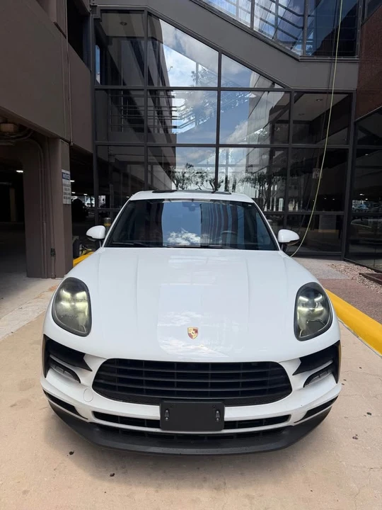 2019 Porsche Macan - Image 2 of 19
