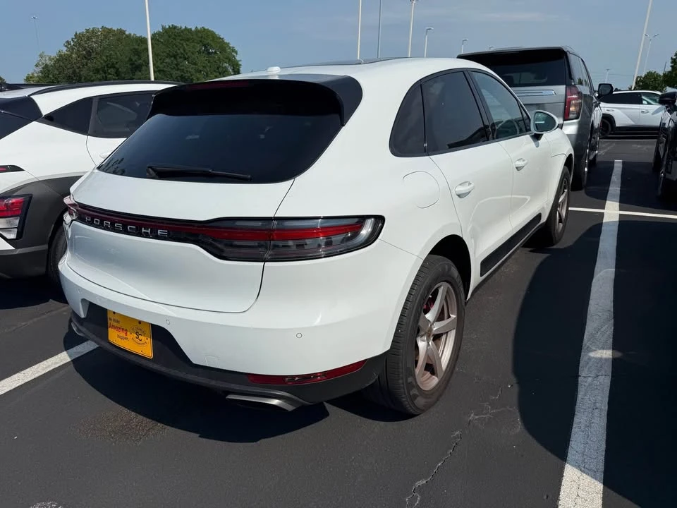 2019 Porsche Macan - Image 3 of 7