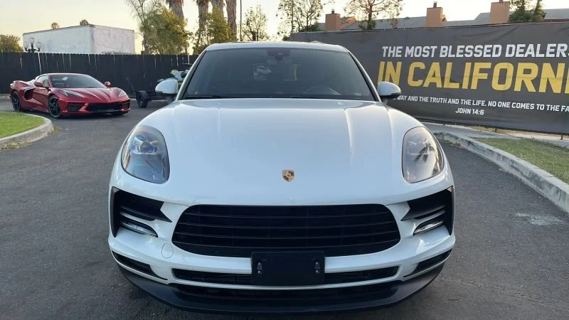 2019 Porsche Macan - Image 2 of 20