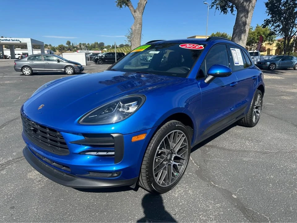 2019 Porsche Macan - Image 2 of 9