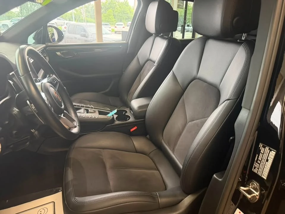 2019 Porsche Macan - Image 13 of 14