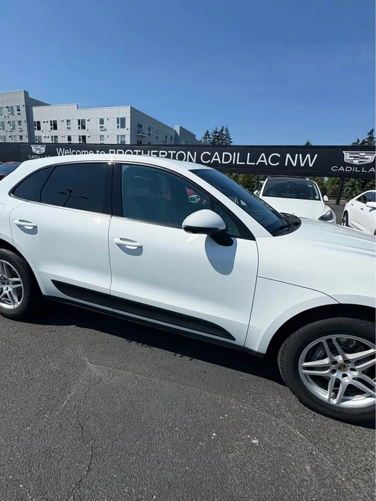 2019 Porsche Macan - Image 6 of 12