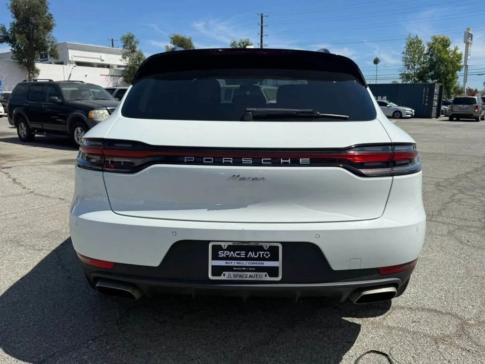 2019 Porsche Macan - Image 5 of 8
