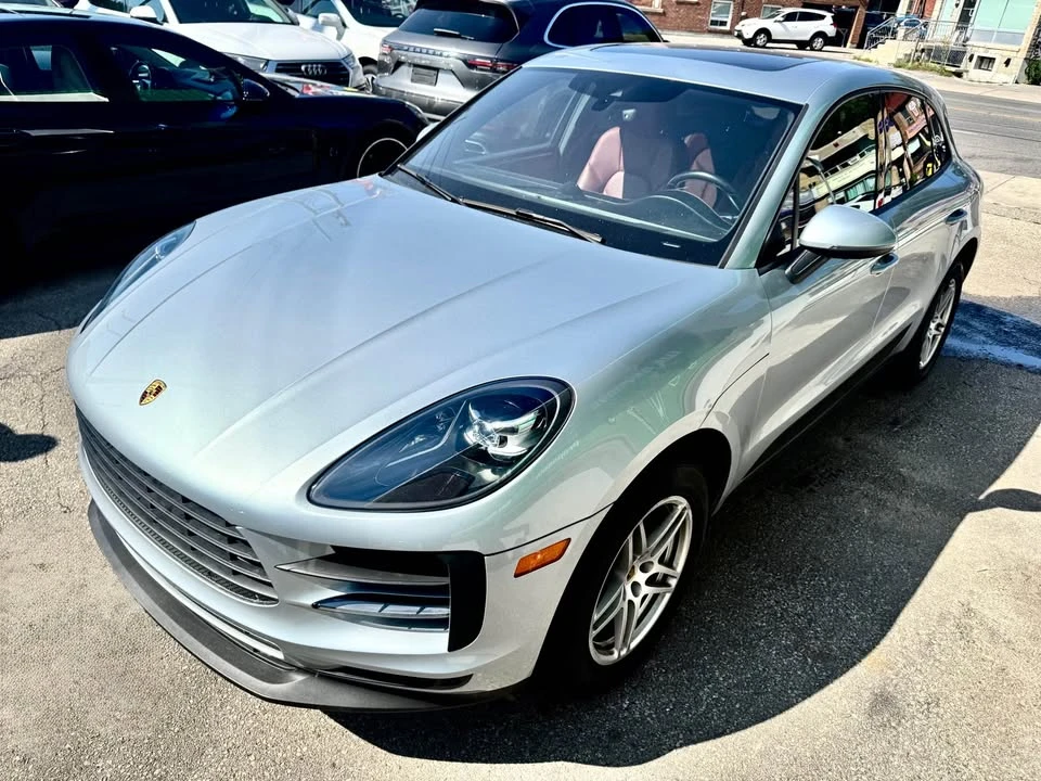 2019 Porsche Macan - Image 8 of 10