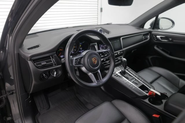 2019 Porsche Macan - Image 10 of 10