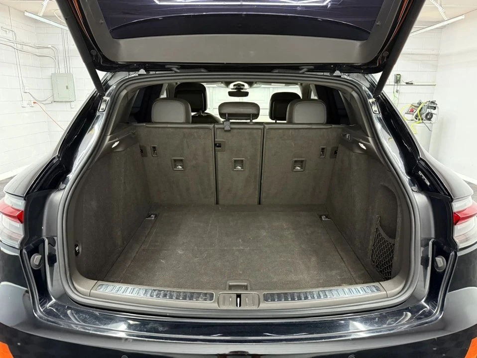 2019 Porsche Macan - Image 8 of 20
