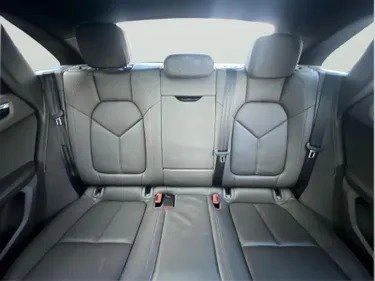 2019 Porsche Macan - Image 12 of 20