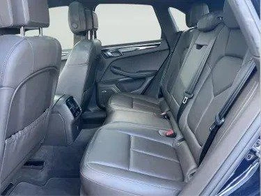 2019 Porsche Macan - Image 10 of 20