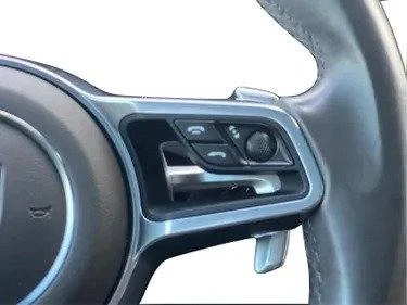2019 Porsche Macan - Image 19 of 20