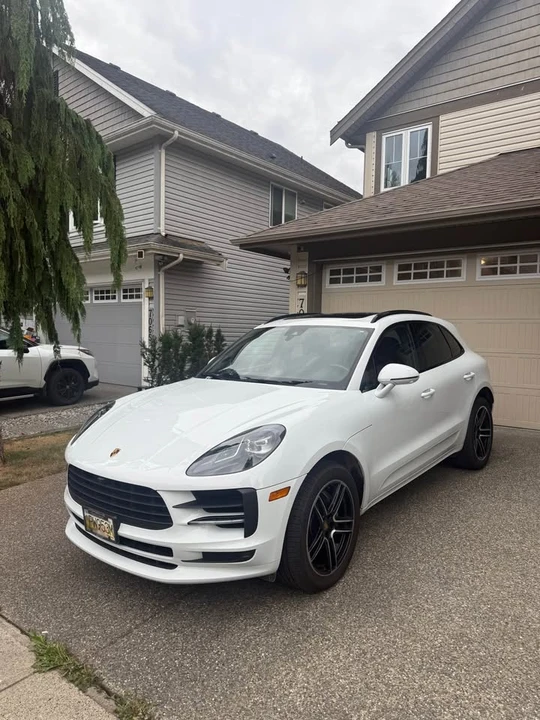 2019 Porsche Macan - Image 2 of 8