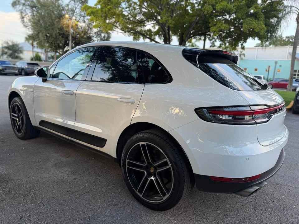 2019 Porsche Macan - Image 2 of 12