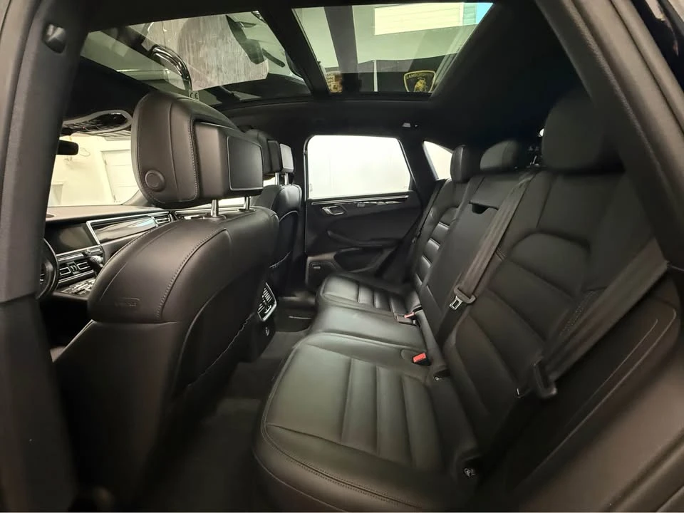 2019 Porsche Macan - Image 10 of 13