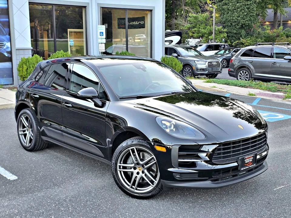 2019 Porsche Macan - Image 5 of 18