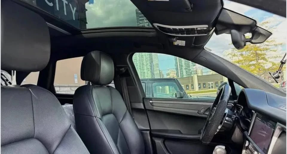 2019 Porsche Macan - Image 14 of 14