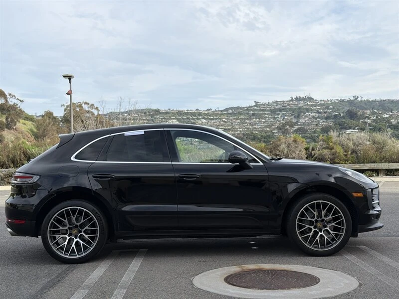 2019 Porsche Macan - Image 9 of 20