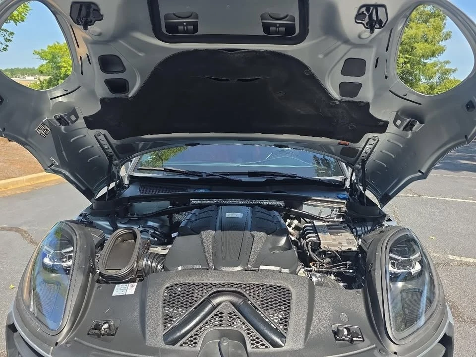 2019 Porsche Macan - Image 11 of 20