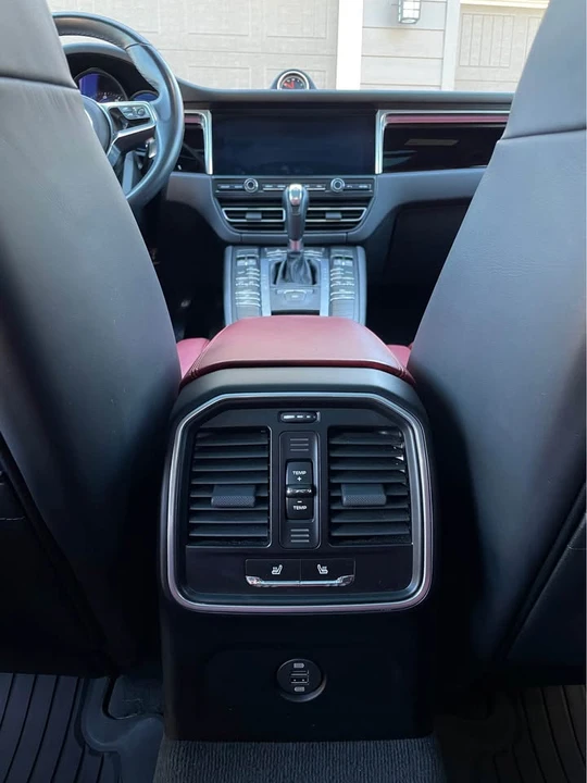 2019 Porsche Macan - Image 11 of 13