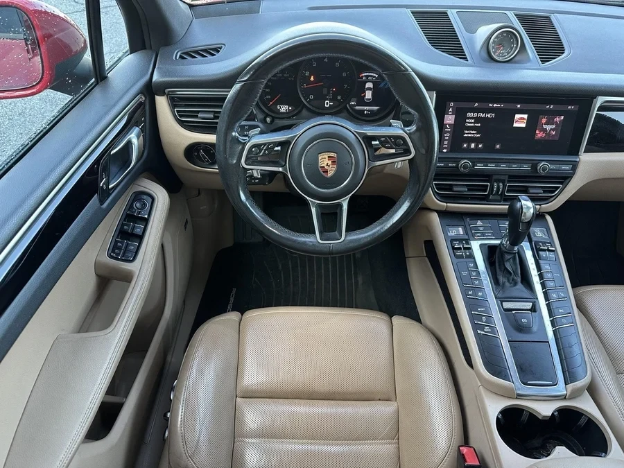 2019 Porsche Macan - Image 11 of 14