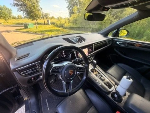 2019 Porsche Macan - Image 12 of 12