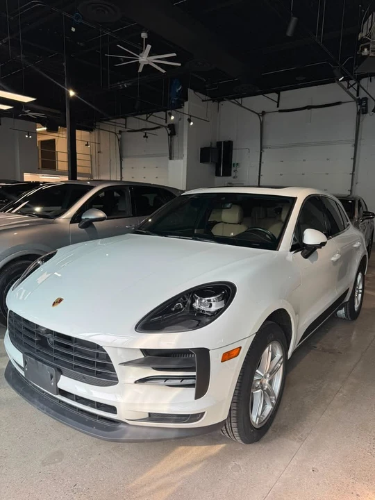 2019 Porsche Macan - Image 2 of 15
