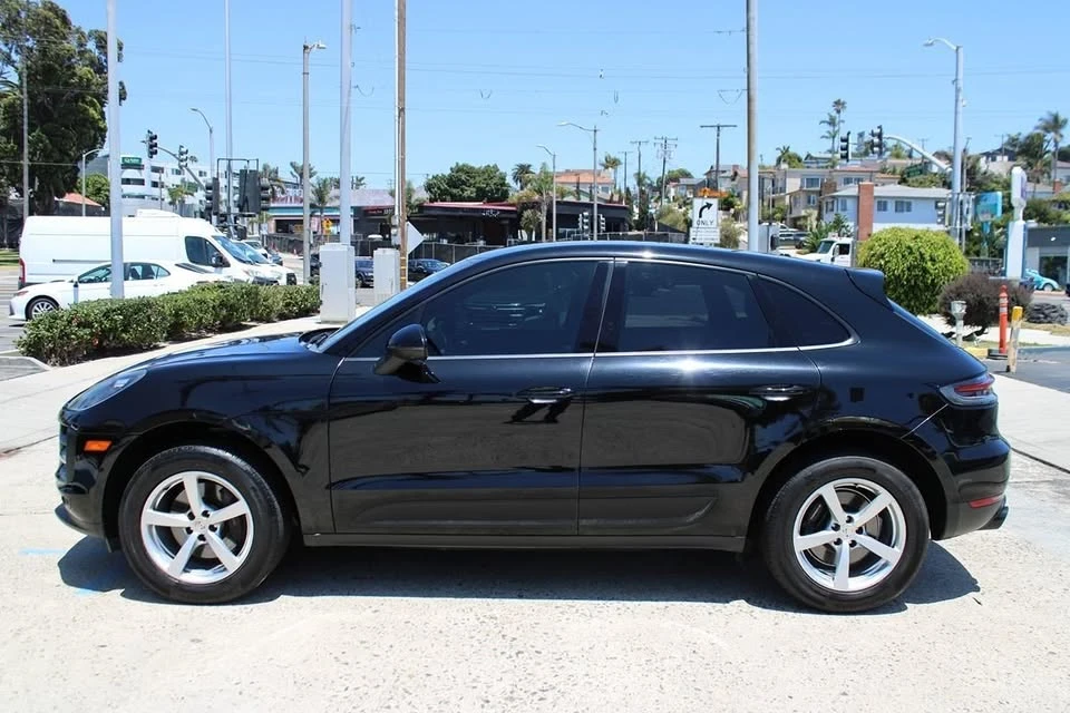 2019 Porsche Macan - Image 2 of 20