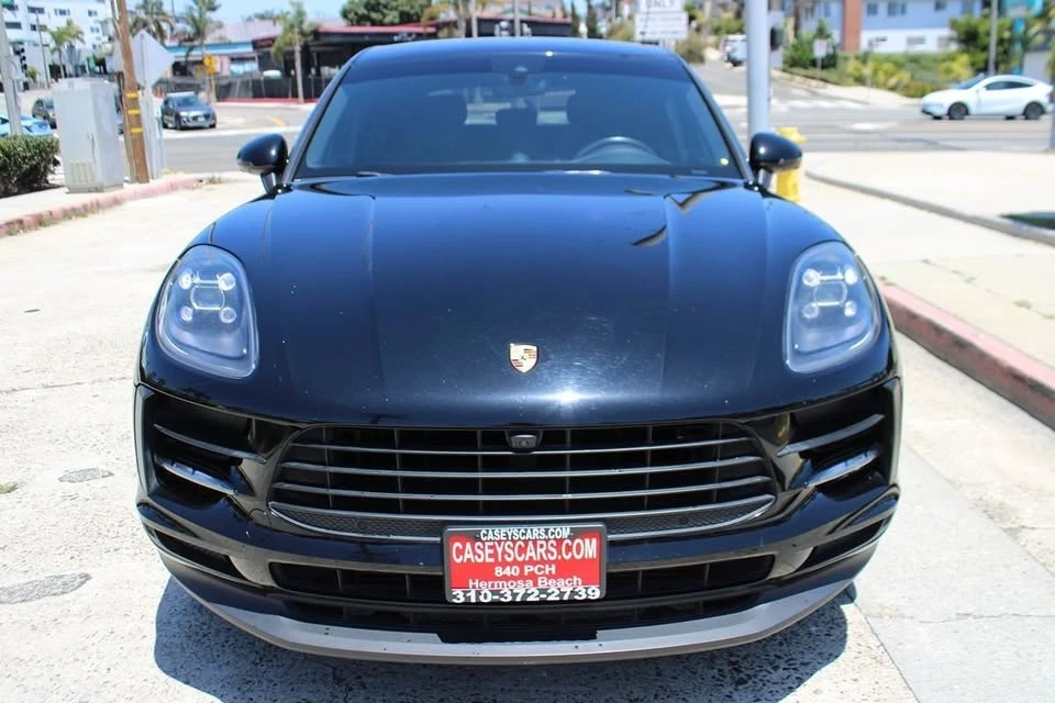 2019 Porsche Macan - Image 9 of 20