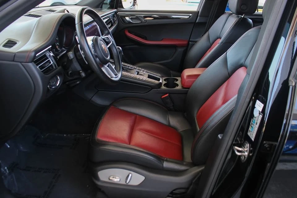 2019 Porsche Macan - Image 14 of 20