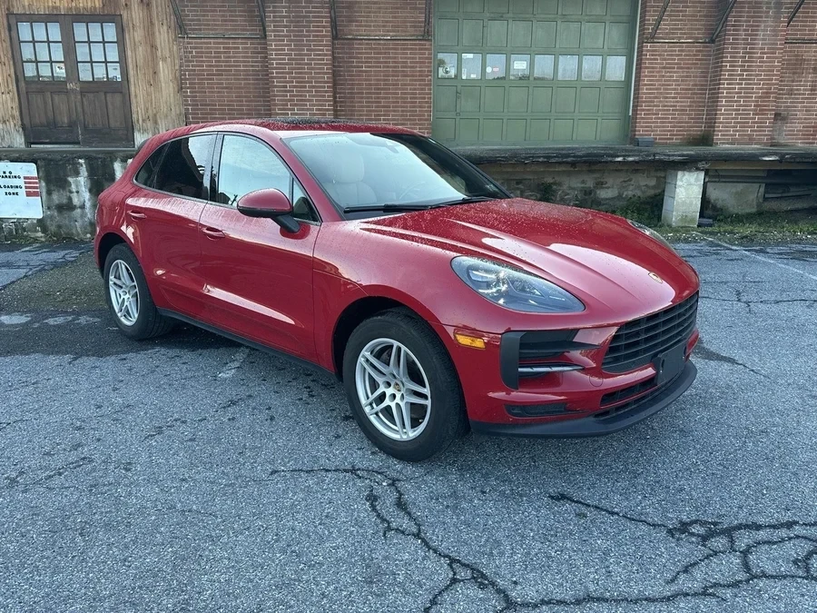 2019 Porsche Macan - Image 7 of 10