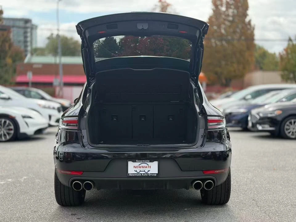 2019 Porsche Macan - Image 9 of 20
