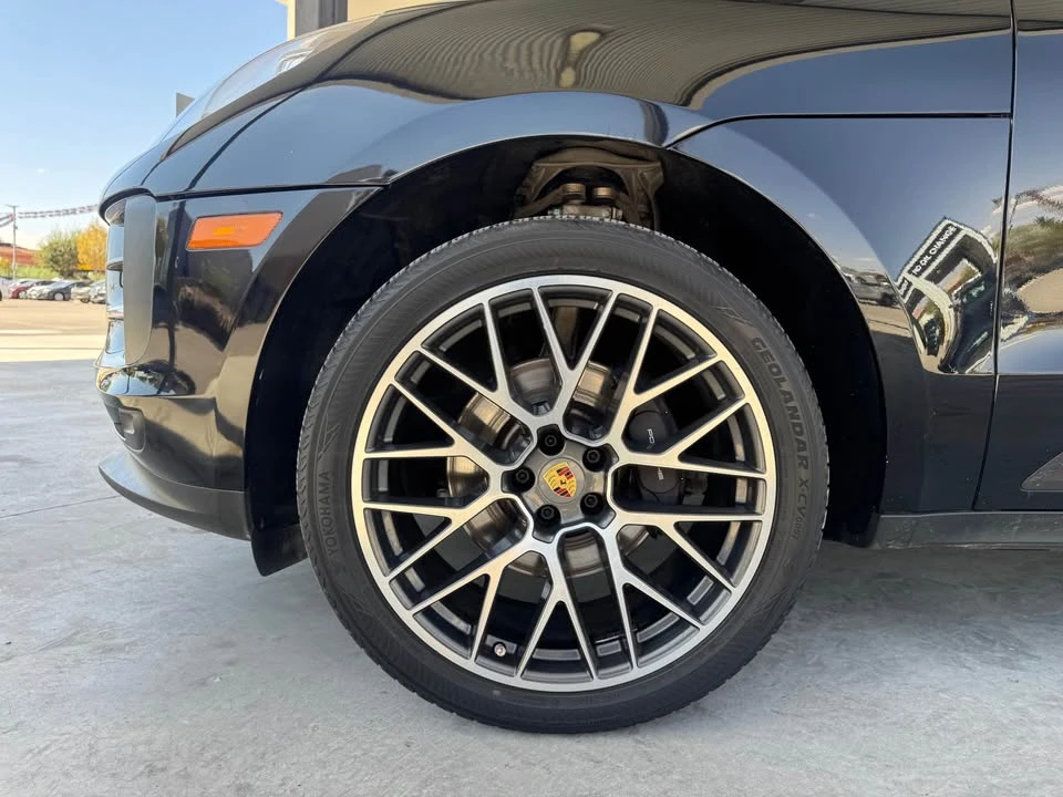 2019 Porsche Macan - Image 7 of 13
