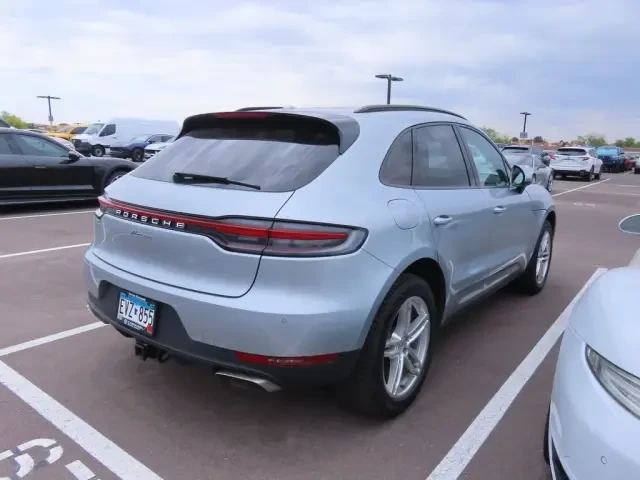 2019 Porsche Macan - Image 3 of 5