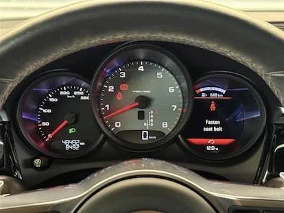 2019 Porsche Macan S - Image 10 of 13