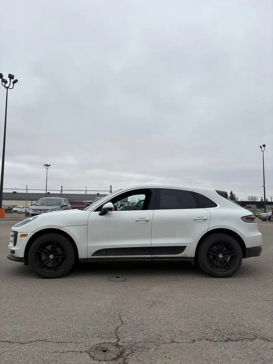 2019 Porsche Macan S - Image 2 of 10
