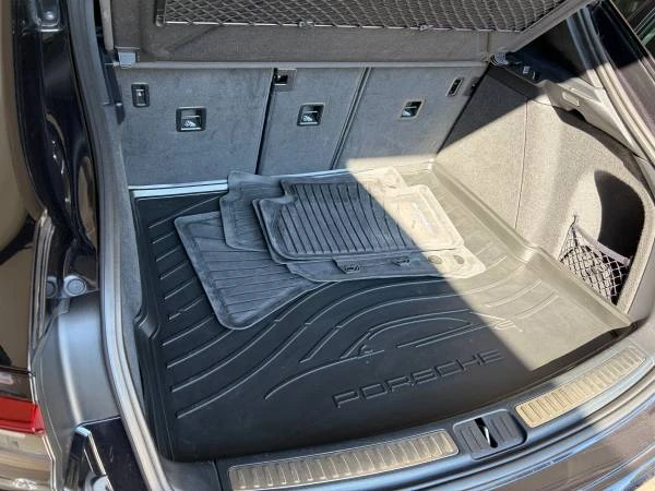 2019 Porsche Macan S - Image 8 of 15