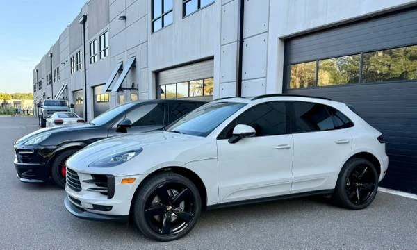 2019 Porsche Macan S - Image 11 of 18