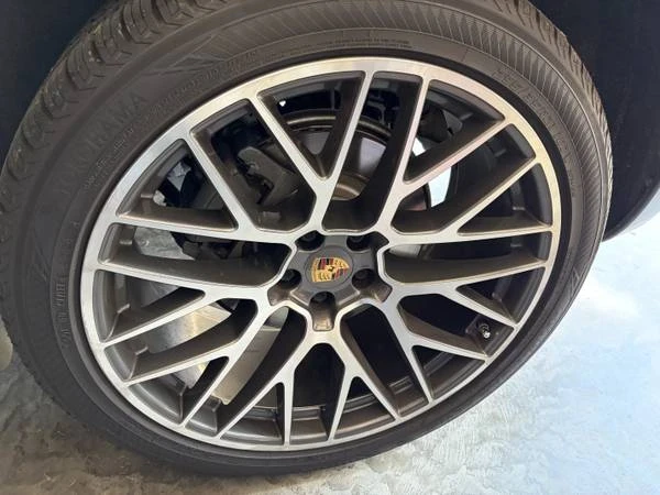 2019 Porsche Macan S - Image 16 of 19