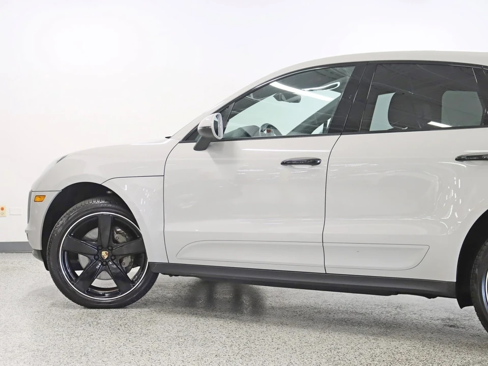 2019 Porsche Macan S - Image 12 of 21