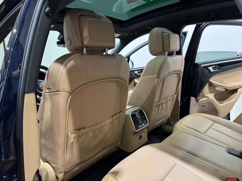 2019 Porsche Macan S - Image 17 of 21