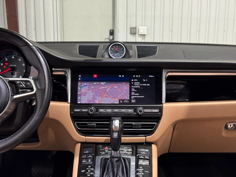 2019 Porsche Macan S - Image 19 of 21