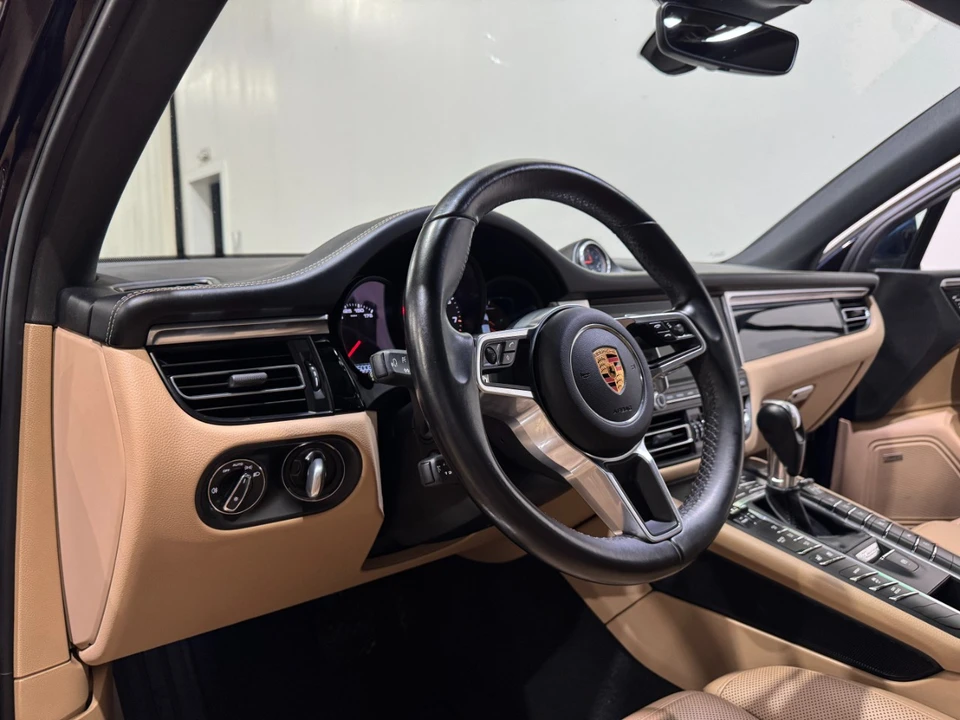 2019 Porsche Macan S - Image 9 of 12