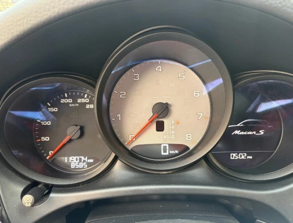 2019 Porsche Macan S - Image 10 of 18