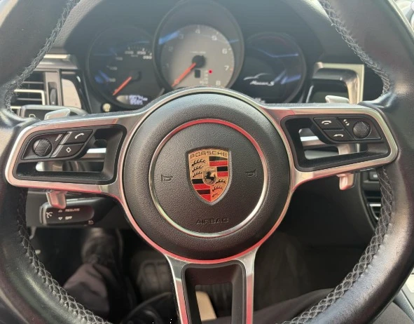 2019 Porsche Macan S - Image 9 of 18