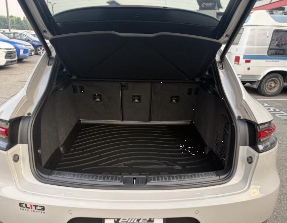 2019 Porsche Macan S - Image 17 of 18