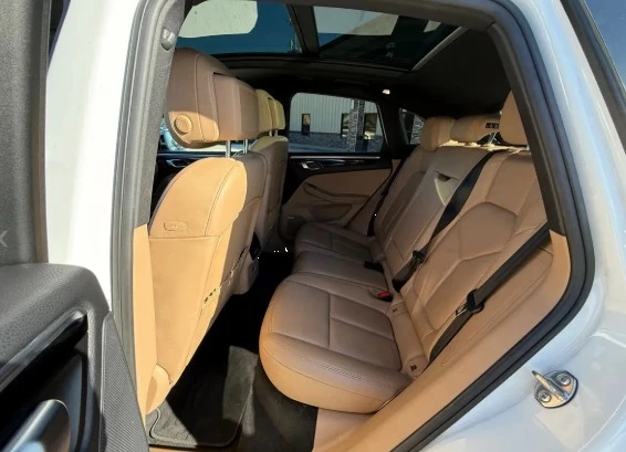 2019 Porsche Macan S - Image 11 of 12