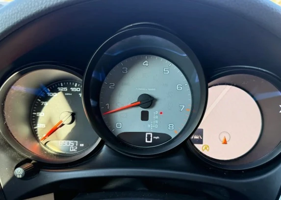 2019 Porsche Macan S - Image 8 of 12