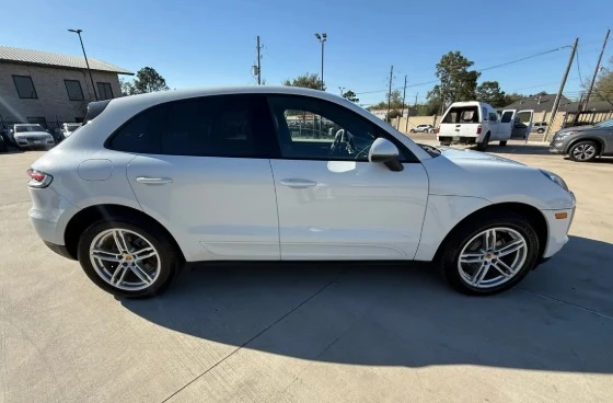 2019 Porsche Macan S - Image 2 of 12