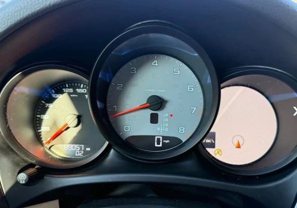 2019 Porsche Macan S - Image 8 of 12