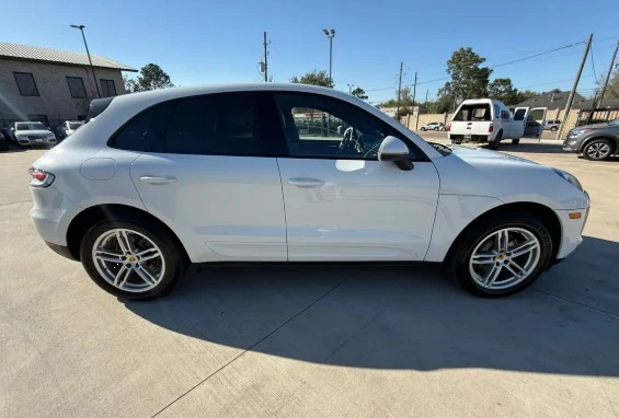 2019 Porsche Macan S - Image 2 of 12