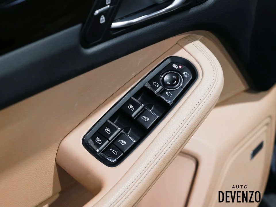 2019 Porsche Macan S - Image 12 of 19