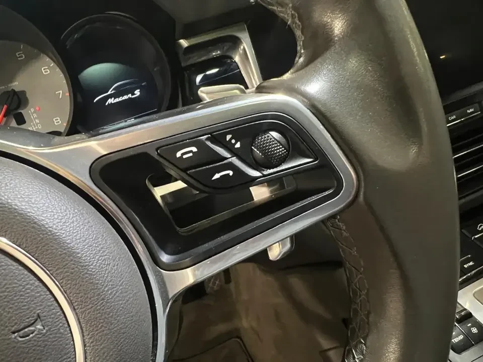 2019 Porsche Macan S - Image 8 of 11